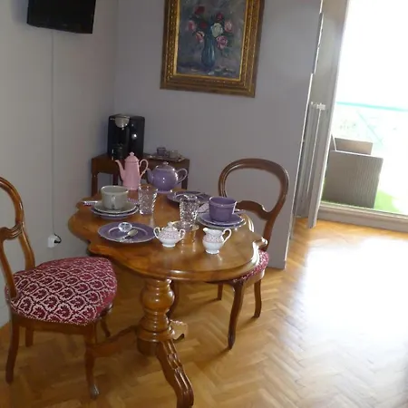 Le Bellini Frühstückspension Lyon